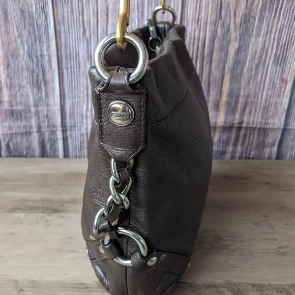 Coach Carly Brown Leather Hobo. It features chocolate brown pebbled leather, - Picture 4 of 11